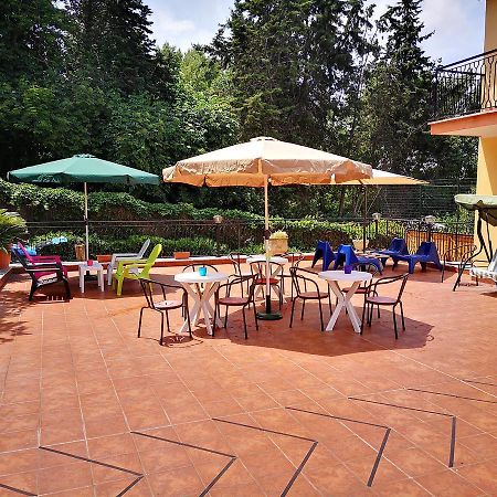 Le Streghe Di Roma Hotel Buitenkant foto