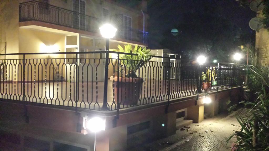 Le Streghe Di Roma Hotel Buitenkant foto