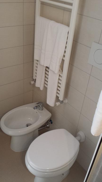 Le Streghe Di Roma Hotel Buitenkant foto